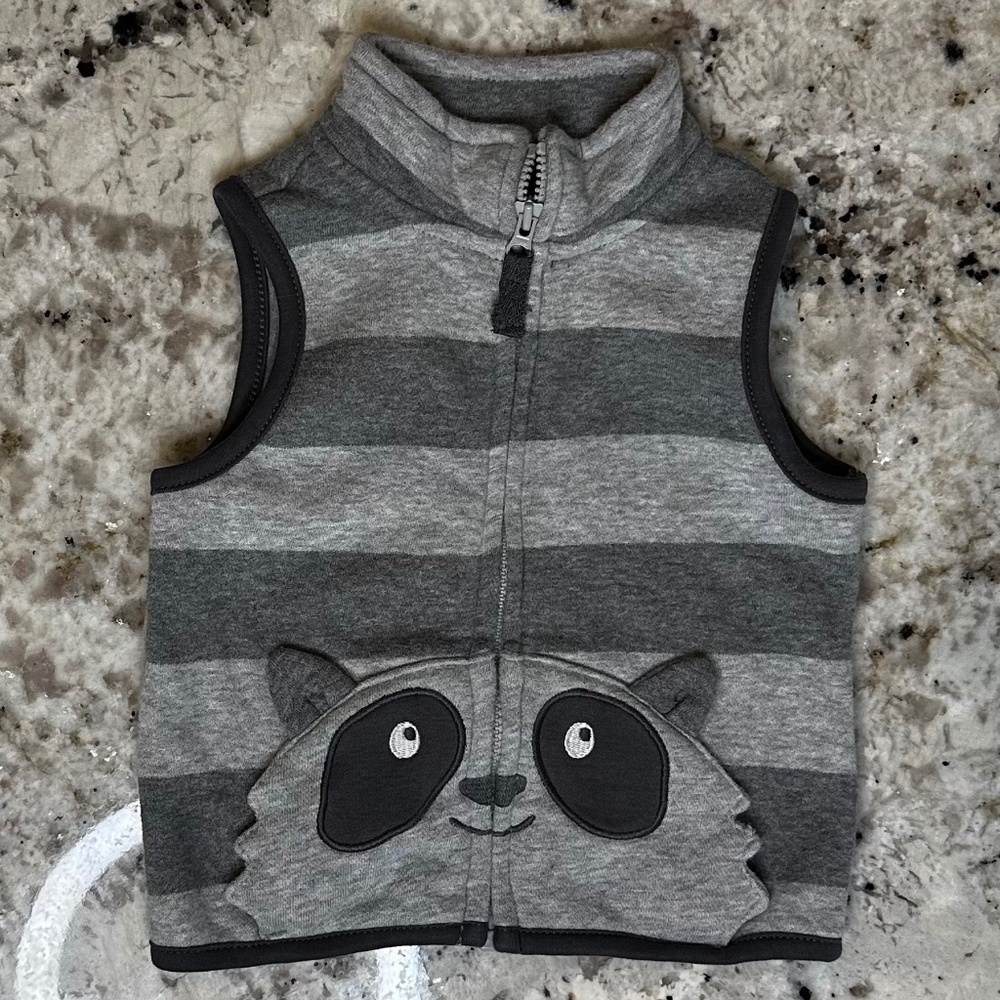 *GENTLY WORN* Carter's 6M Gray Zip-Up Striped Raccoon Vest